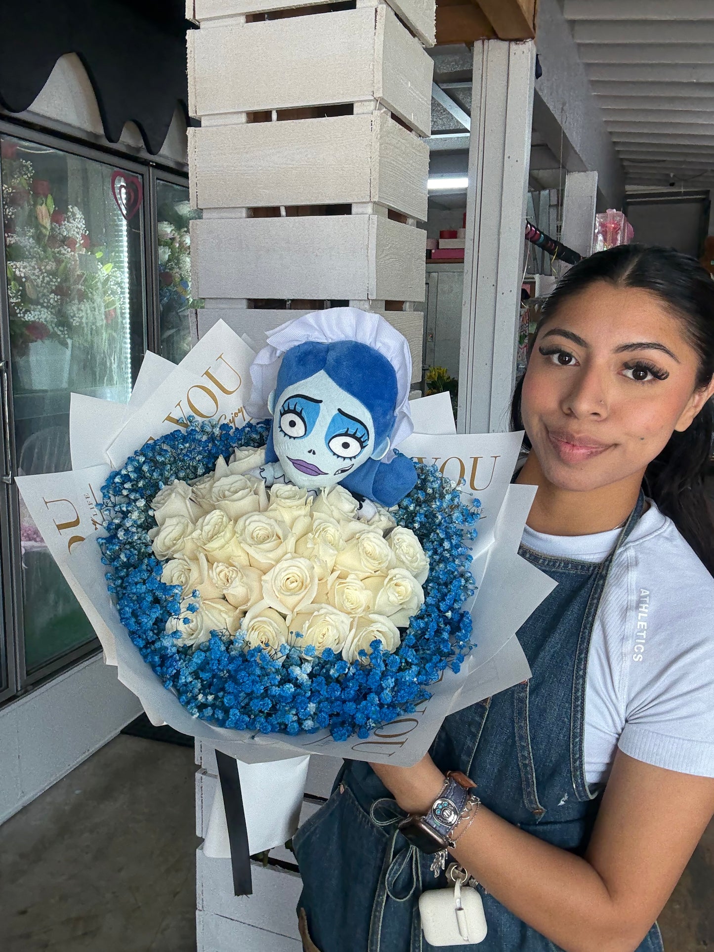 24 count Corpse bride bouquet