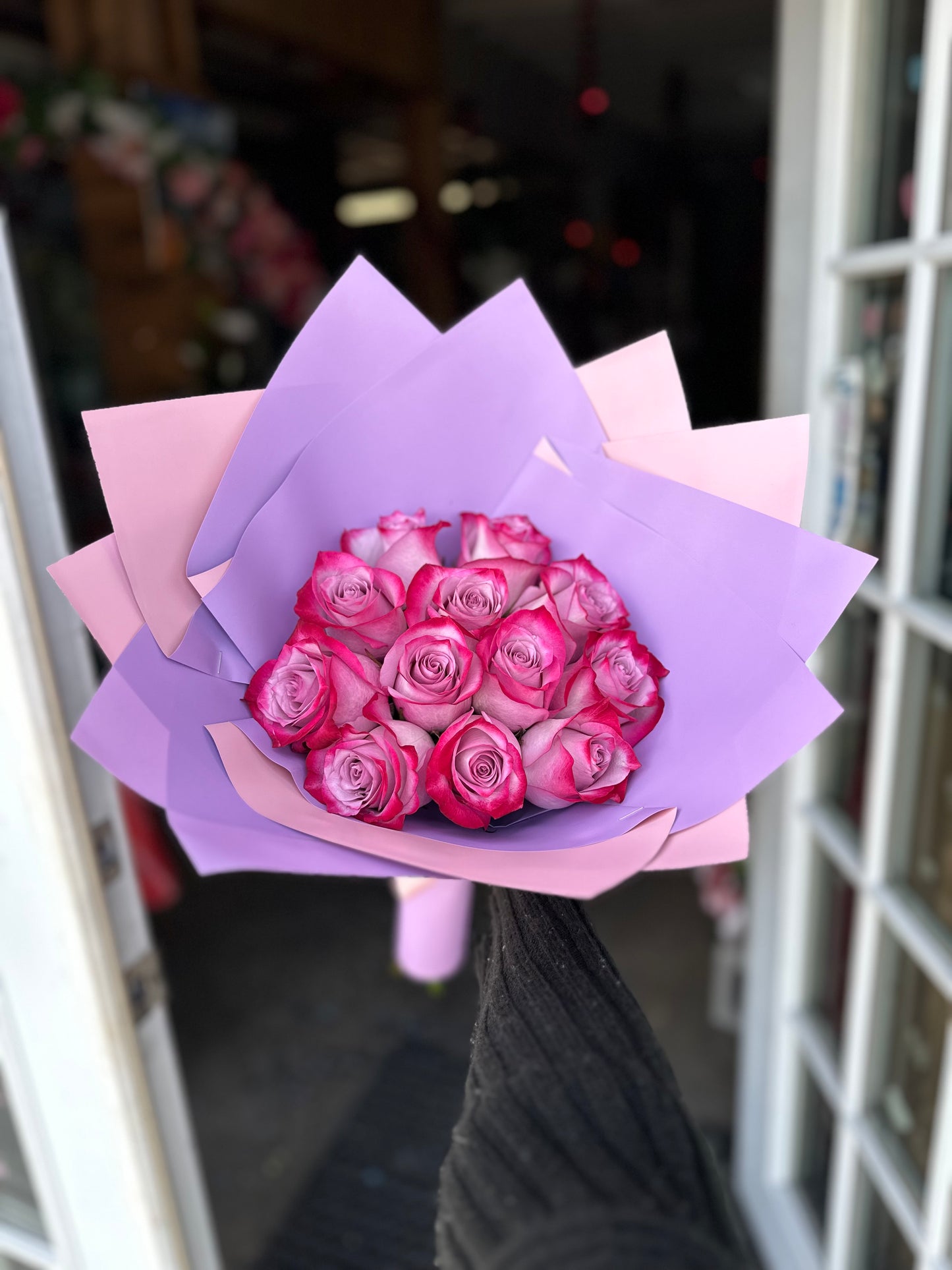 12 deep bouquet