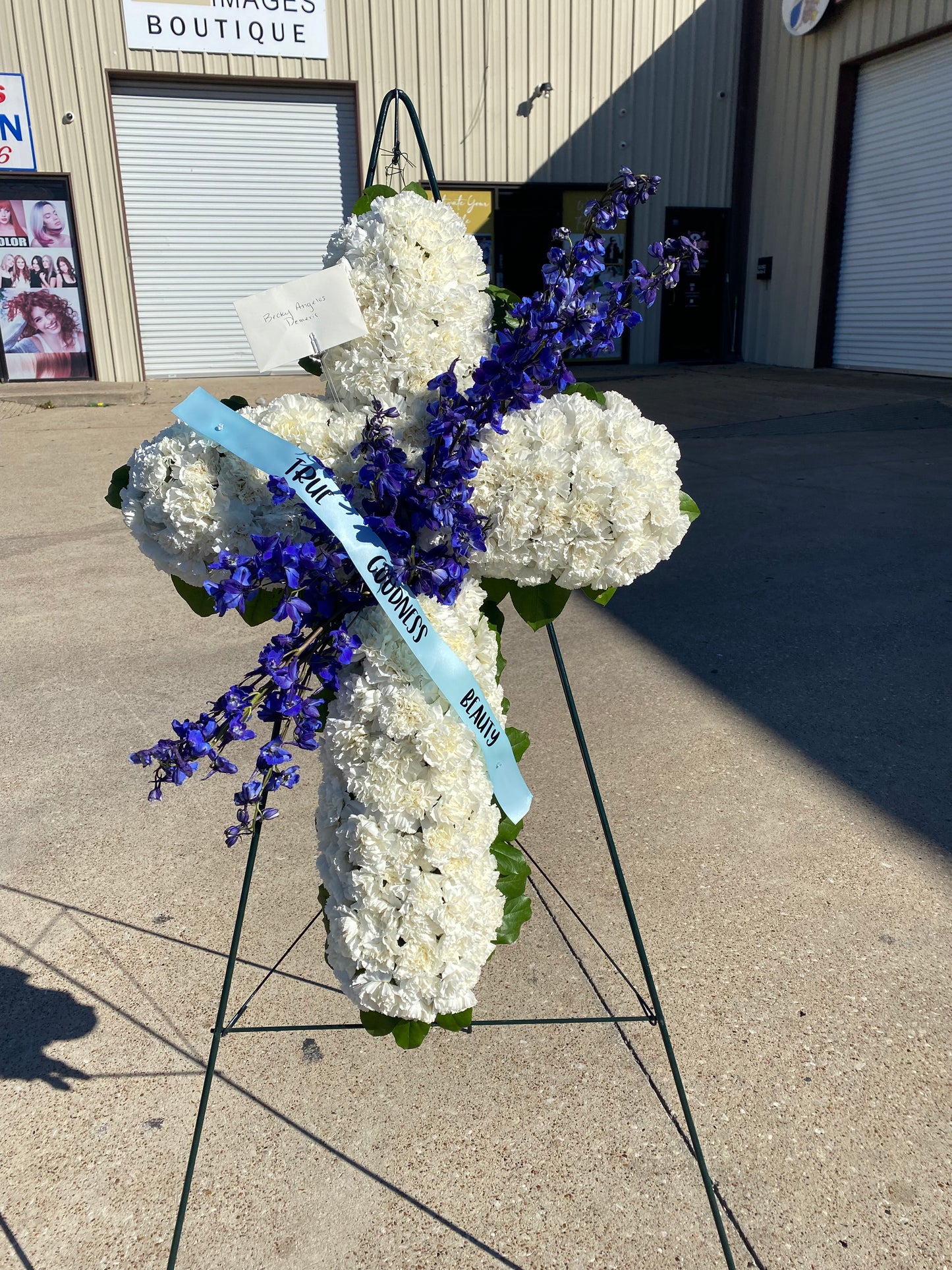 Cross wreath