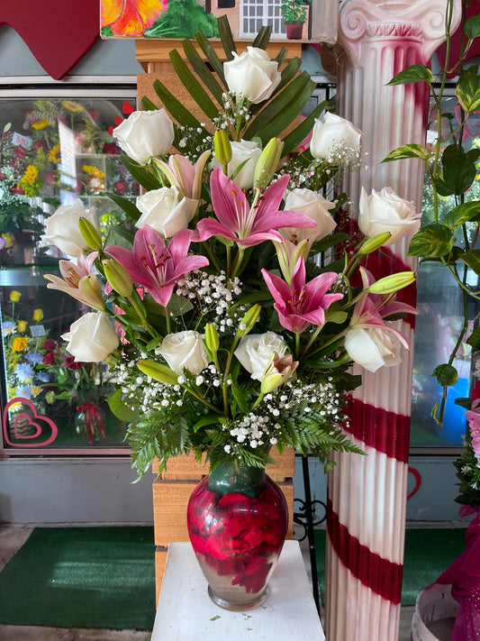 12 white w pink lilies