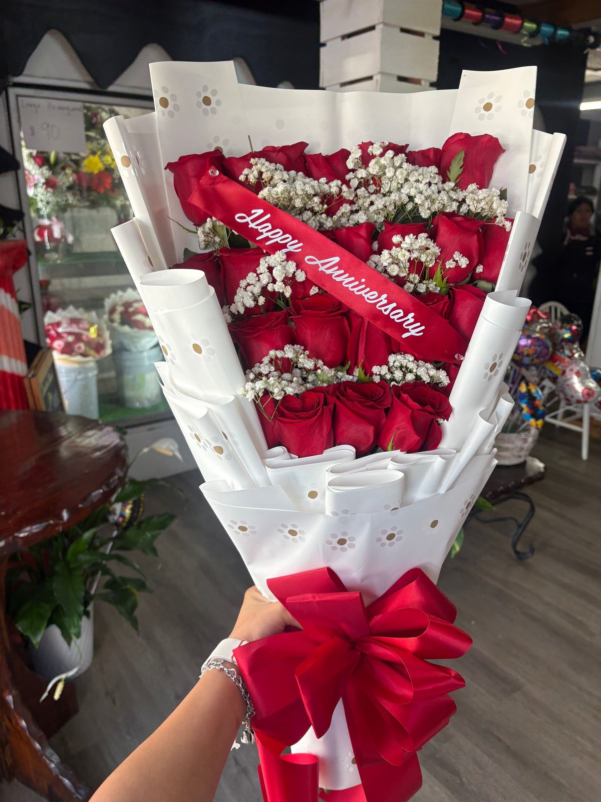 24 roses flat bouquet