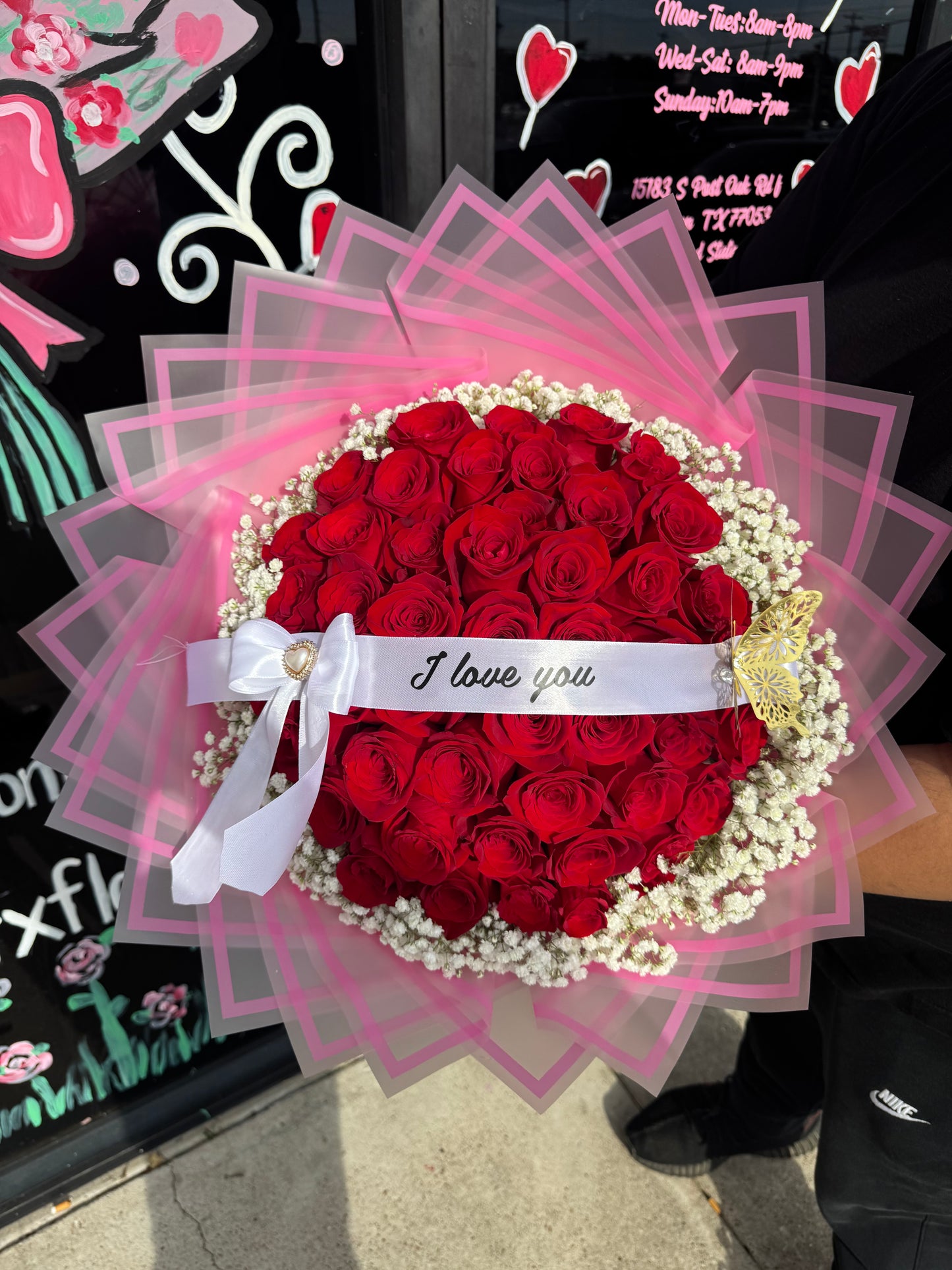 50 red w hot pink trim wrapping