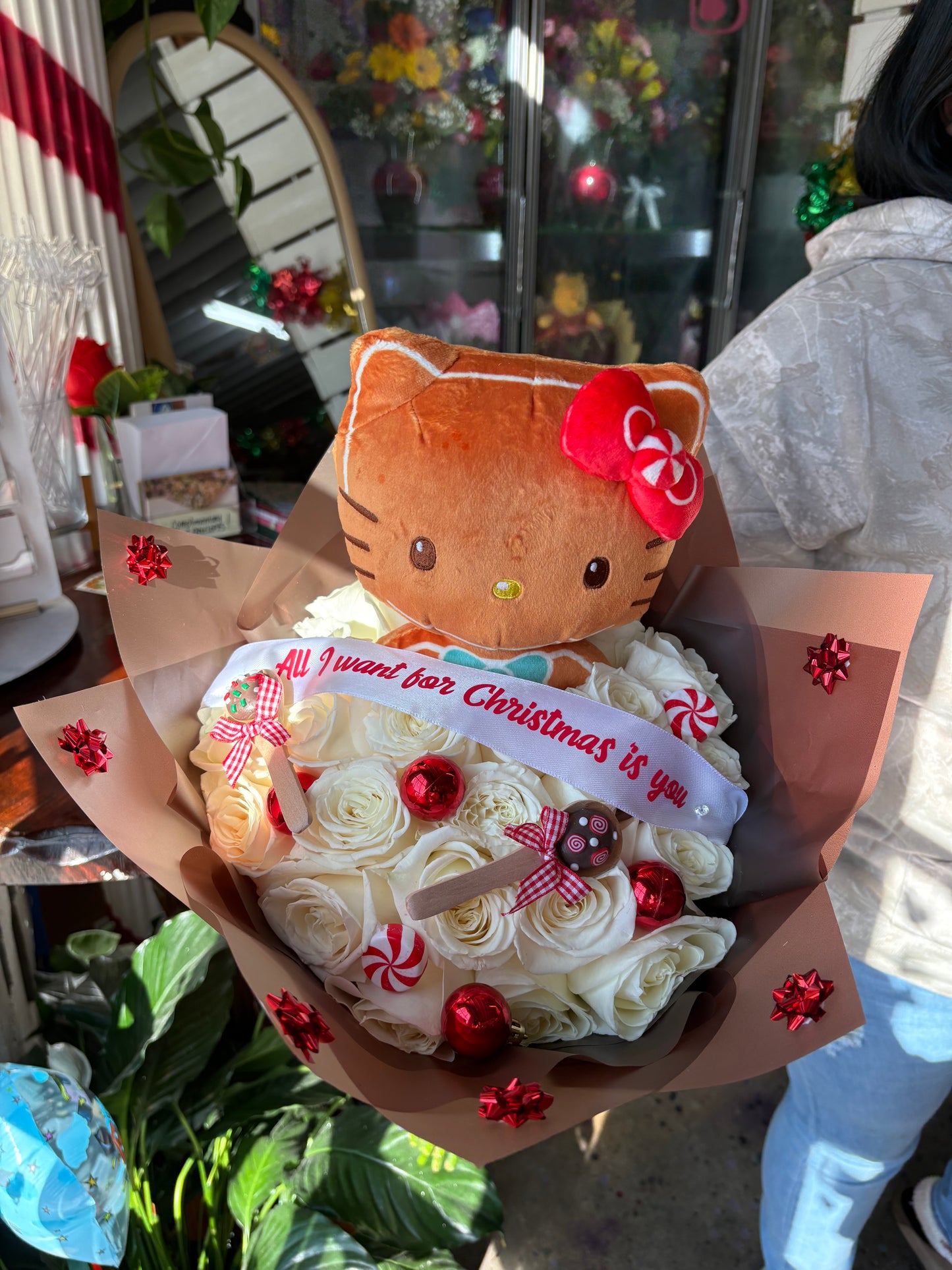 24 ct hello kitty Christmas