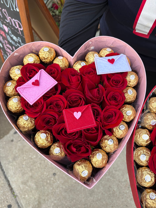 Pink medium heart box