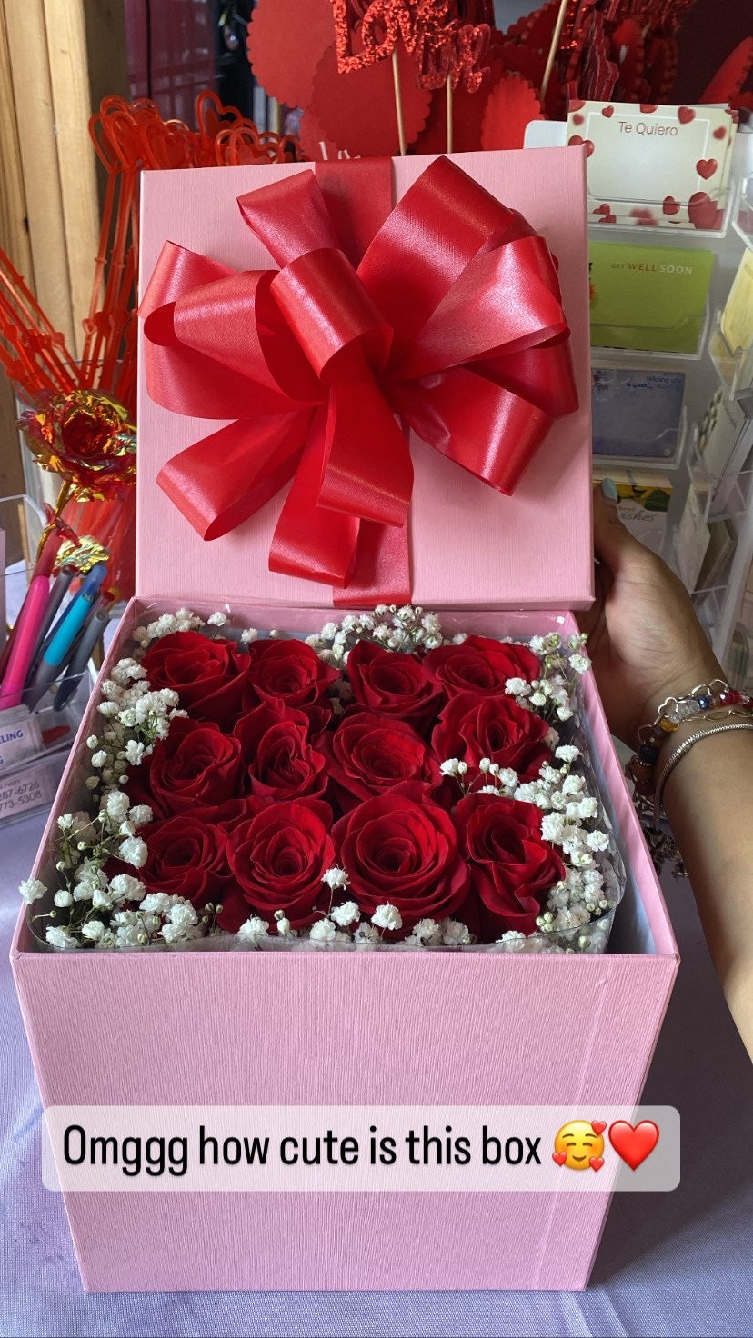 Surprise rose box